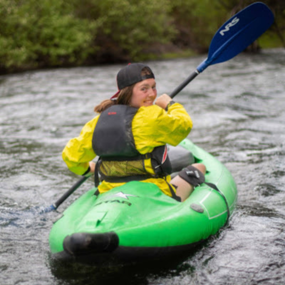 Meet your Posher, Quinn